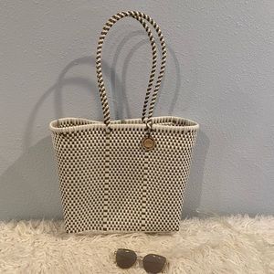Beach/shopping tote